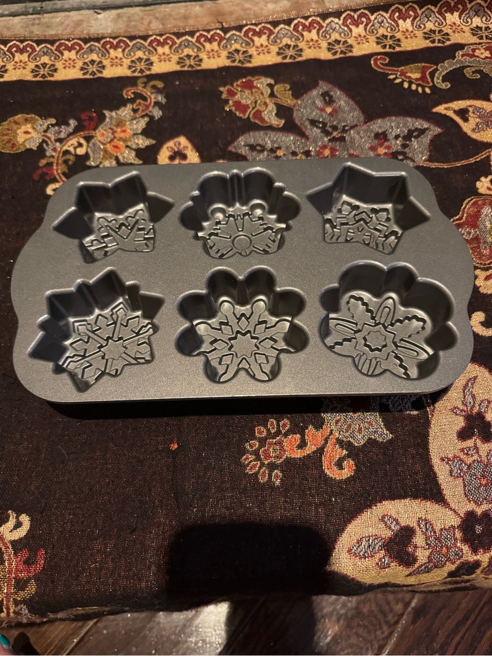 Nordic Ware Frozen Snowflake Cakelet Pan